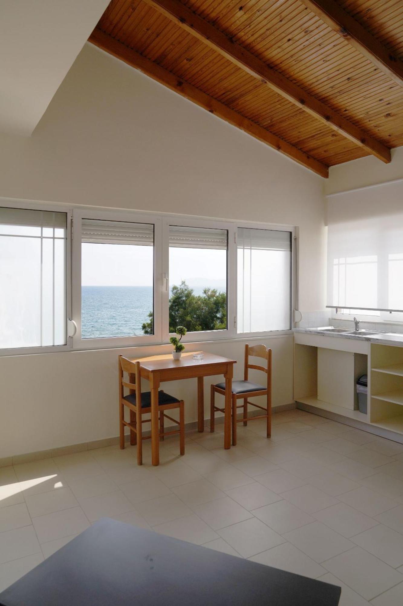 Cozy Corner Vs Beachfront 斯塔罗斯 外观 照片
