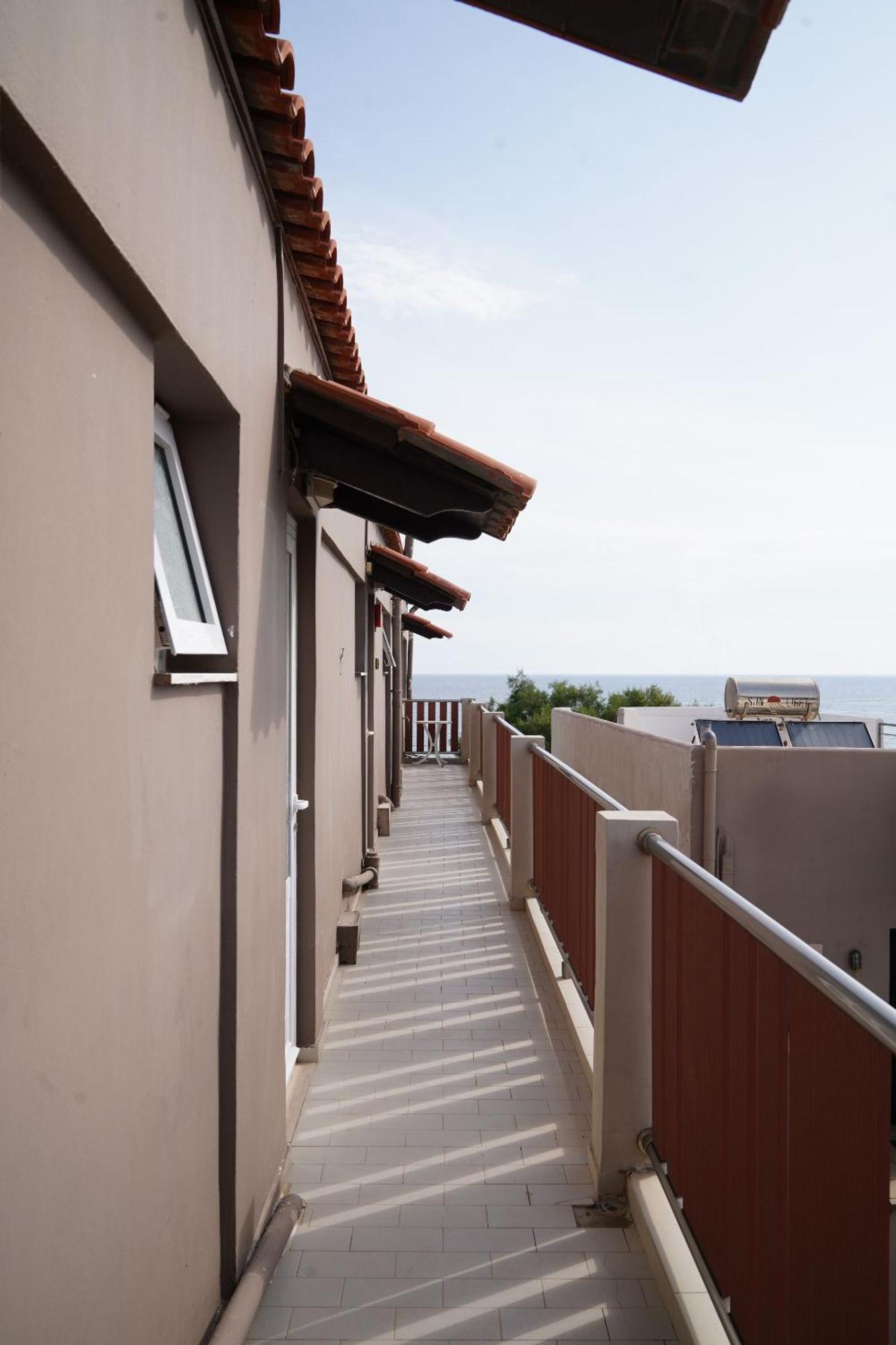 Cozy Corner Vs Beachfront 斯塔罗斯 外观 照片
